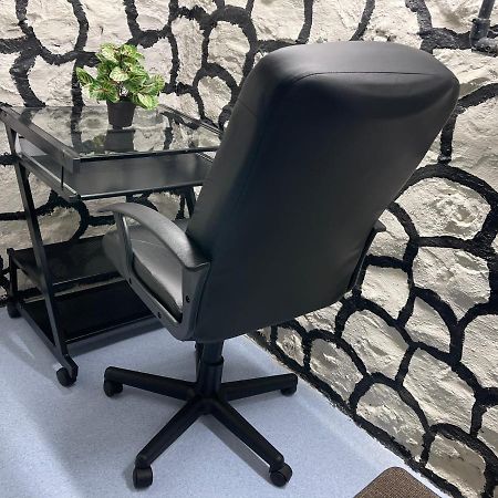 Montmagny Jolie Petite Maison Avec Un Grand Jardin מראה חיצוני תמונה