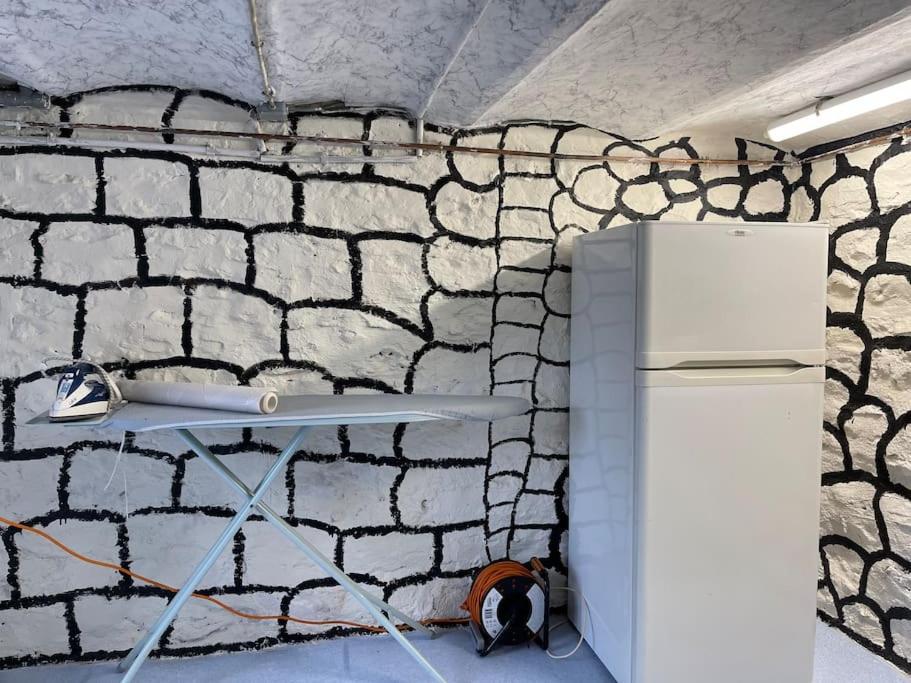 Montmagny Jolie Petite Maison Avec Un Grand Jardin מראה חיצוני תמונה